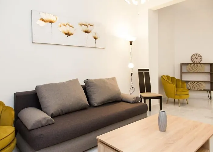 Amazing Apartment Next To Koridallos Metro Station