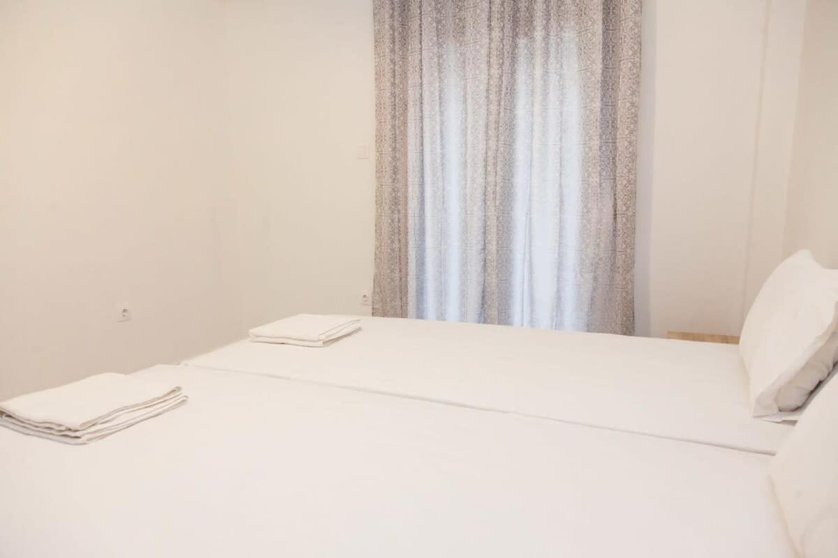 Apartment Amazing Next To Koridallos Metro Station *